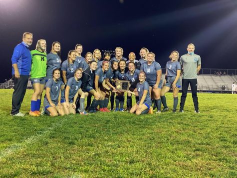 Girls Soccer Win Sectionals