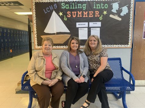 Mrs. Sharon Jerden, Mrs. Amy Gosa and Mrs. Becky Markley take time out for a picture.